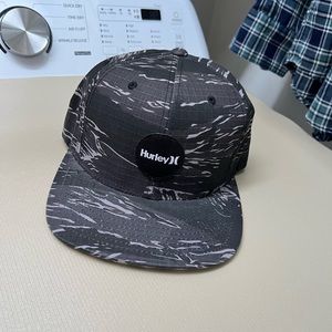Hurley Flat Brim Snapback (New without tags)